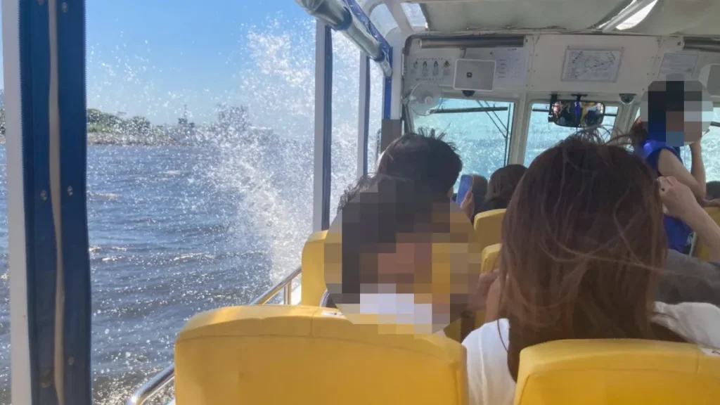 スカイダック　水しぶき